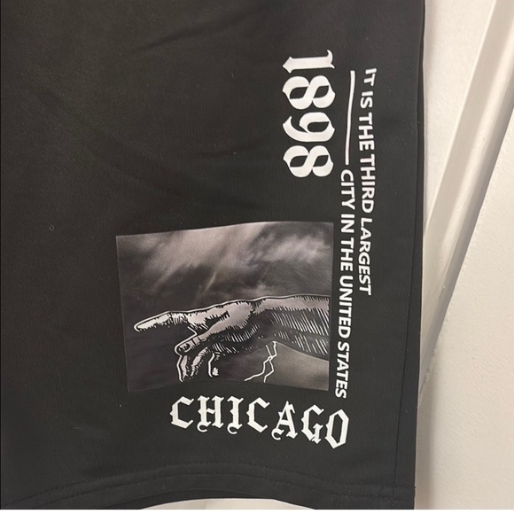 Chicago 1898 Black Men's Athletic Shorts - Picture 5 of 6